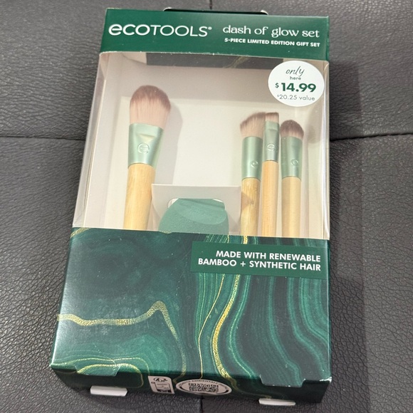 EcoTools Dash of Glow Brush Set - Picture 1 of 1